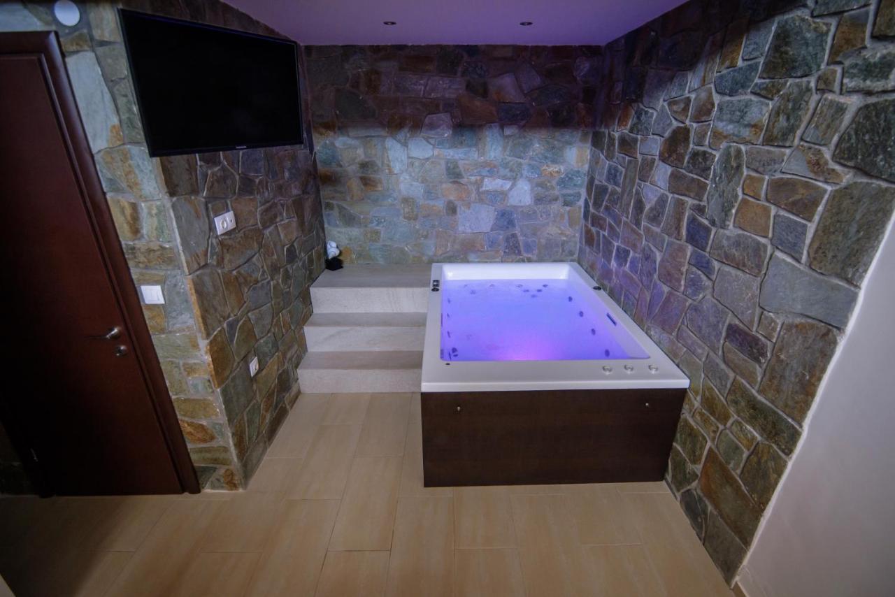 Stone Suites Pefkochori Luaran gambar